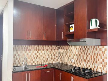 Rare Unit! The Grove Tower Empyreal 2+1 Bedroom Semi Furnished, Lantai 17