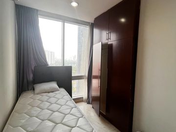 Rare Unit! The Grove Tower Empyreal 2+1 Bedroom Semi Furnished, Lantai 17