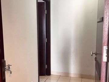 Rare Unit! The Grove Tower Empyreal 2+1 Bedroom Semi Furnished, Lantai 17