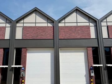 dijual gudang bizpark di PIK2 6x20 murah, bisa gandeng
