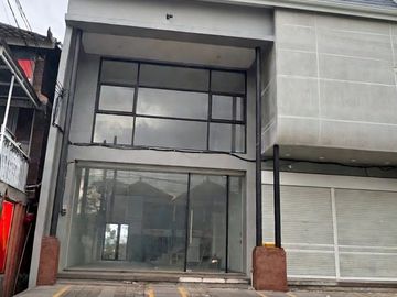 Disewakan Ruko 3 Lantai Strategis di Mahendradata Selatan, Denpasar