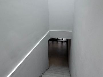 dijual rumah somerset citraland surabaya