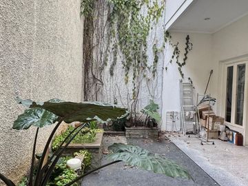 dijual rumah somerset citraland surabaya