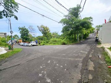 disewakan/dijual lahan kosong di kawasan elite Pecatu dreamland.
