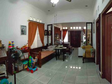Jual Rumah Tengah Kota Di Sadewa Semarang
