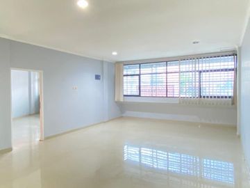 Disewakan ruko 2 lantai siap huni pamulang tangerang selatan