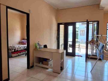 Rumah Mewah di Cluster Elite Palagan - Is