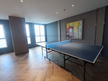 Unit Studio! Apartemen Bella, Pakuwon City - Full Furnished, View City