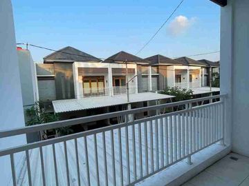 Rumah MEWAH SIAP HUNI Strategis di Ciganjur, Jagakarsa