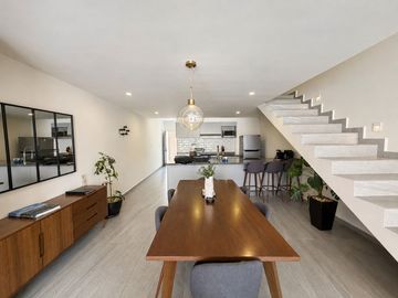 Departamento Townhouse de 168 m² con terraza y balcón en venta en Escandón