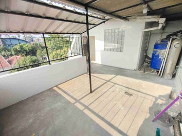 BUTUH CEPAT! Rumah Luas Murah di Taman Kopo Indah Iii Blok A