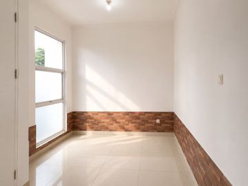 TURUN HARGA Rumah Fiordini - Gading Serpong