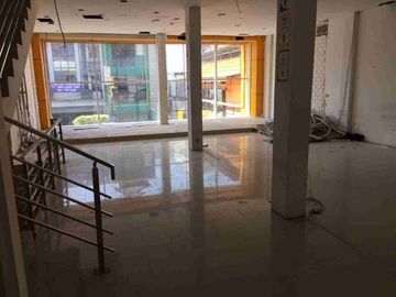 Ruko 3 Lantai di area Bisnis, dekat UGM - Is