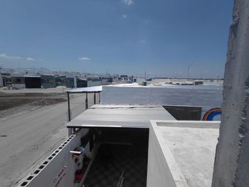 CASA EN VENTA EN JUAREZ, NUEVO LEON, ZONA FRACC. LOMAS DE ROSARITO,  FRENTE A PARQUE PRINCIPAL, ESQUINA, REMATE POR CAMBIO DE RESIDENCIA DE PAIS
