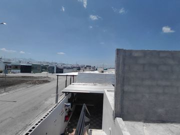 CASA EN VENTA EN JUAREZ, NUEVO LEON, ZONA FRACC. LOMAS DE ROSARITO,  FRENTE A PARQUE PRINCIPAL, ESQUINA, REMATE POR CAMBIO DE RESIDENCIA DE PAIS