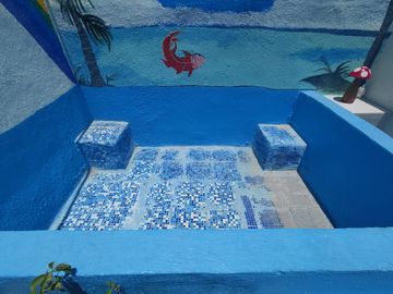 CASA EN VENTA EN JUAREZ, NUEVO LEON, ZONA FRACC. LOMAS DE ROSARITO,  FRENTE A PARQUE PRINCIPAL, ESQUINA, REMATE POR CAMBIO DE RESIDENCIA DE PAIS