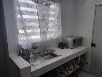 CASA EN VENTA EN JUAREZ, NUEVO LEON, ZONA FRACC. LOMAS DE ROSARITO,  FRENTE A PARQUE PRINCIPAL, ESQUINA, REMATE POR CAMBIO DE RESIDENCIA DE PAIS