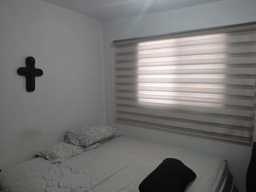 CASA EN VENTA EN JUAREZ, NUEVO LEON, ZONA FRACC. LOMAS DE ROSARITO,  FRENTE A PARQUE PRINCIPAL, ESQUINA, REMATE POR CAMBIO DE RESIDENCIA DE PAIS