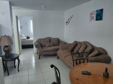 CASA EN VENTA EN JUAREZ, NUEVO LEON, ZONA FRACC. LOMAS DE ROSARITO,  FRENTE A PARQUE PRINCIPAL, ESQUINA, REMATE POR CAMBIO DE RESIDENCIA DE PAIS