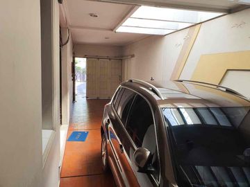 DIJUAL RUMAH PUSAT KOTA SURABAYA RAYA DARMO