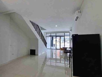 Bisa Cicil 120x! Oxford Victoria Ruko di Jantung Gading Serpong