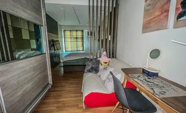 For Sale: Loft-Type 3BR Residence with Parking at Two Serendra – Encino Tower, BGC
