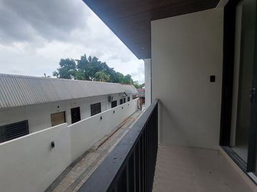 For Sale 3 Storey Modern Townhouse in Bahay Toro GSIS Village Project 8, Q.C. KSA