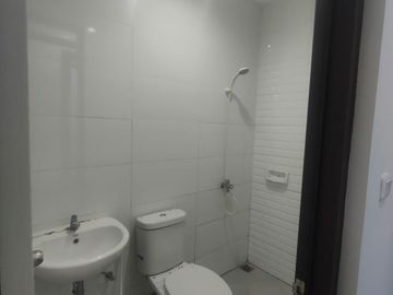 Rumah Nyaman Cantik di Dalam Cluster Citra Raya Tangerang
