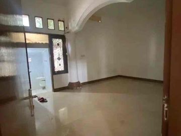 Disewakan Rumah Strategis Taman Buaran Indah Klender Jakarta Timur Siap Huni