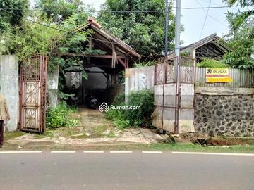 Rumah Asri Bonus Bangunan Kawasan Komplek Pertanian Pasar Minggu Jakarta Selatan Lokasi Dekat ke Pintu Tol Tb .Simatupang dan Dekat ke Aeon Mall