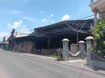 Dijual via lelang rumah /tempat usaha di Raya Made no 6 Sambikerep Surabaya