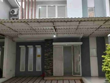 Rumah Siap Huni 2 Lantai cluster Lavaletta Modernland Tangerang