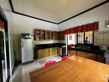 HOUSE AND LOT FOR SALE NEAR DUMAGUETE CITY PROPER ID 15106