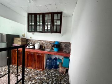 HOUSE AND LOT FOR SALE NEAR DUMAGUETE CITY PROPER ID 15106