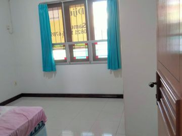 Rumah Eklusive dan Elegan di Kawasan Pemukiman Elite Pesona Khahyangan  Depok Jawa Barat.
