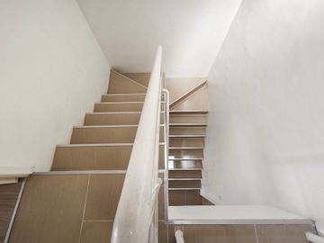Holy Spirit Quezon City For Sale 3 Storey Townhouse 3 Bedrooms  near Shopwise Commonwealth RG