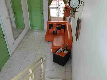 Dijual cepat rumah 2Lantai di bukit Golf Cibubur