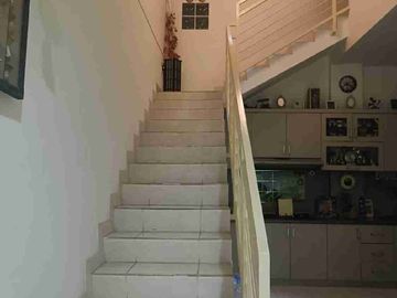 Dijual cepat rumah 2Lantai di bukit Golf Cibubur