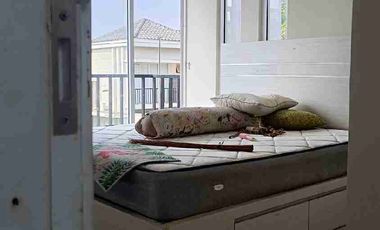 DIJUAL RUMAH CANTIK POSISI HOOK DI CIBUBUR COUNTRY