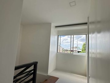 For Sale 3 Storey Modern Townhouse in Remarville Tandang Sora, Q.C. KSA