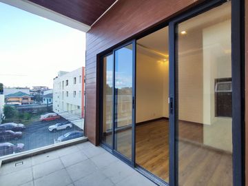 For Sale 3 Storey Modern Townhouse in Carmel 5 Subd Tandang Sora, Q.C. KSA