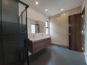 For Sale 3 Storey Modern Townhouse in Doña Faustina Village Tandang Sora, Q.C. KSA