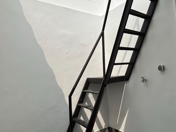 Rumah Baru 1 Lantai 2+1 Kamar Hadap Utara di Sektor 8