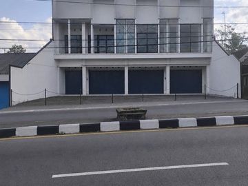 Sewa Ruko 2 Lantai Strategis di Jalur Yogyakarta-Magelang, Dekat Pasar Anyar Mertoyudan
