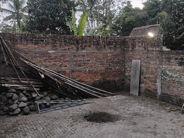 Sewa Ruko 2 Lantai Strategis di Jalur Yogyakarta-Magelang, Dekat Pasar Anyar Mertoyudan