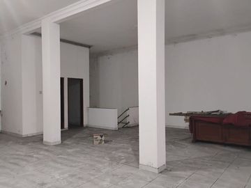 Sewa Ruko 2 Lantai Strategis di Jalur Yogyakarta-Magelang, Dekat Pasar Anyar Mertoyudan