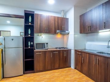 Sewa Apartemen Murah & Full Furnished! Apartemen Casablanca Mansion 2BR, Siap Huni, Lokasi Jakarta Selatan (Kasablanka, CBD, Kuningan,& Senayan)