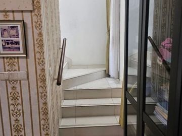 RUMAH FULL BANGUNAN SEMI FURNISH LEORA, ALAM SUTERA