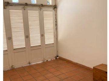 Dijual Rumah SHM Cozy 2 Lantai Kelapa Gading – Akses Strategis & Garasi Luas