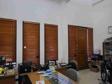 Rumah Mewah Jl. Halmahera Semarang